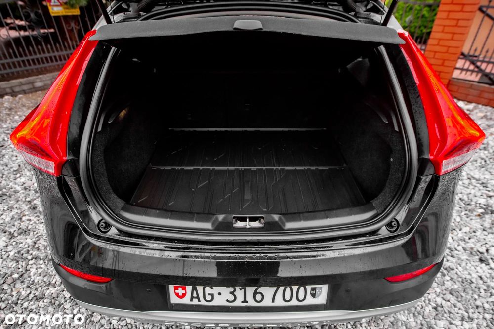 Volvo V40 Cross Country T4 AWD Drive-E Summum - 14