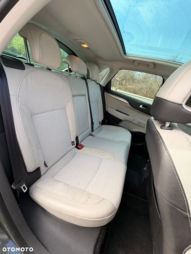 Citroën C4 HDi 150 Exclusive - 12