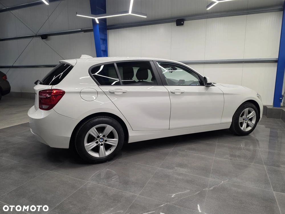 BMW Seria 1 116d DPF - 10