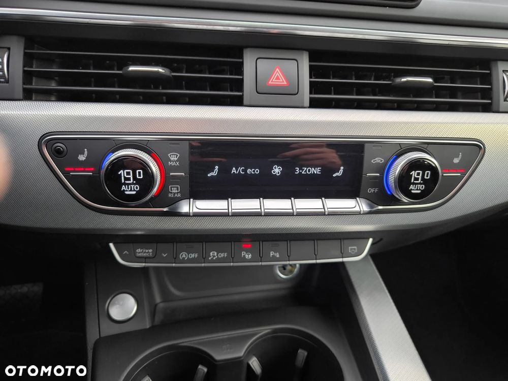 Audi A4 Avant 2.0 TDI S tronic - 21