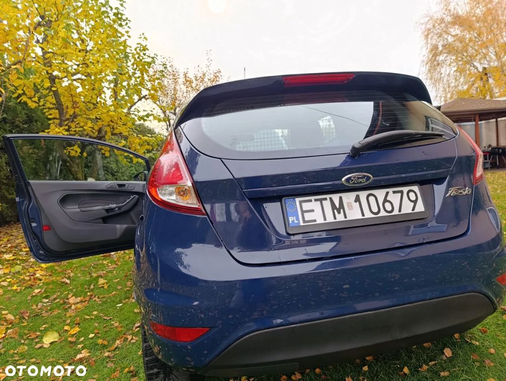 Ford Fiesta 1.5 TDCi Ambiente - 9