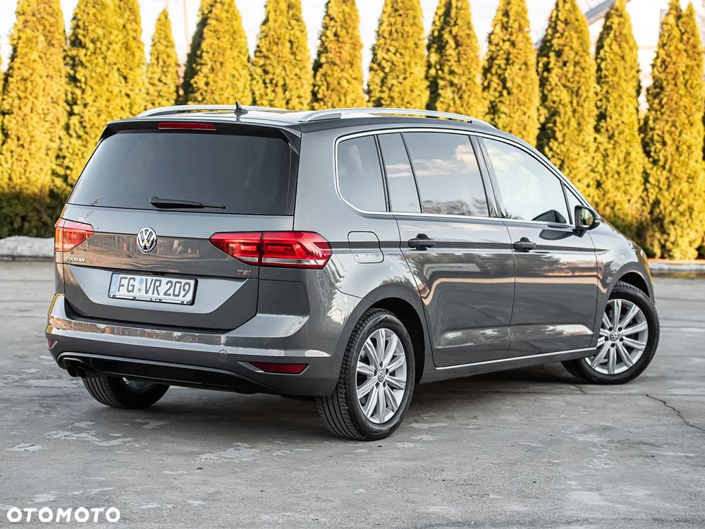 Volkswagen Touran 1.8 TSI (BlueMotion Technology) DSG Highline - 13