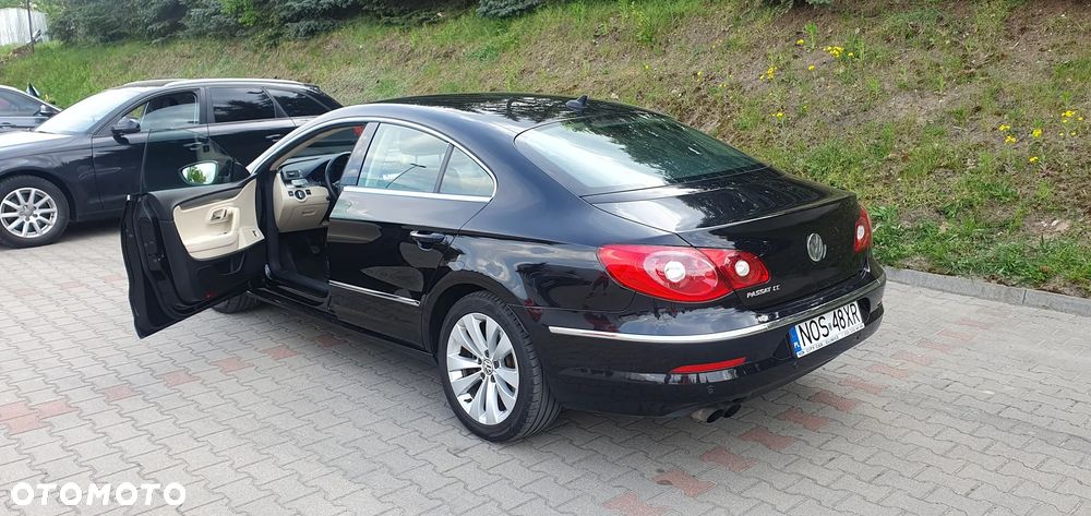 Volkswagen Passat CC - 4