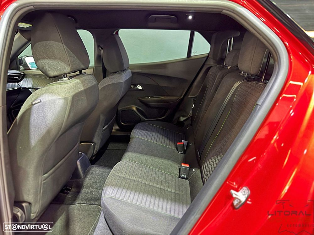 Peugeot 2008 1.2 PureTech SE Style - 16