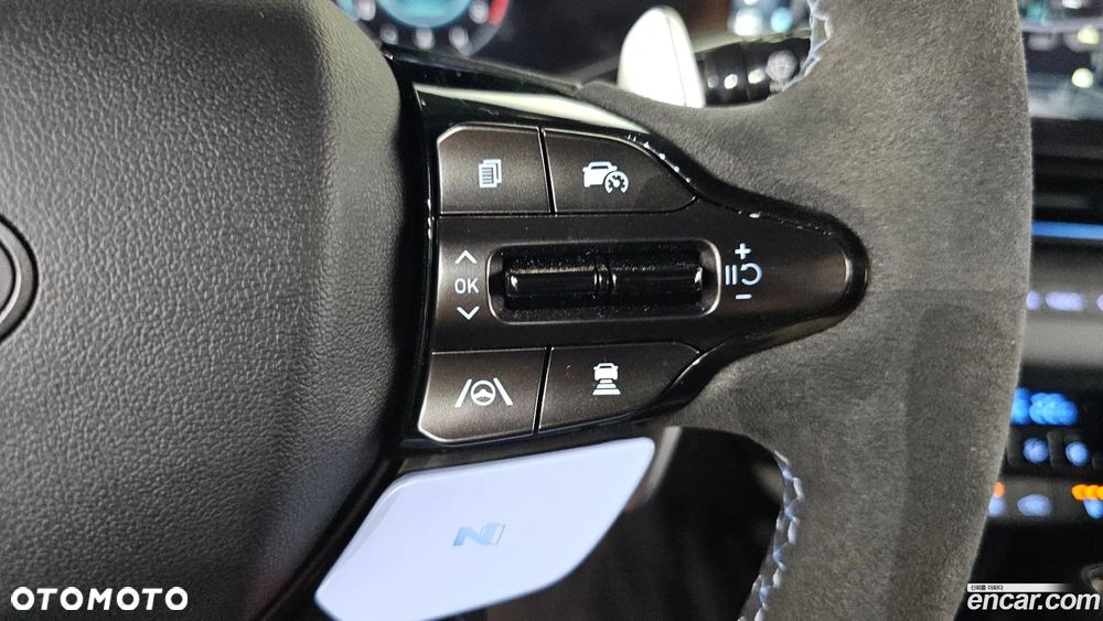 Hyundai Elantra - 29