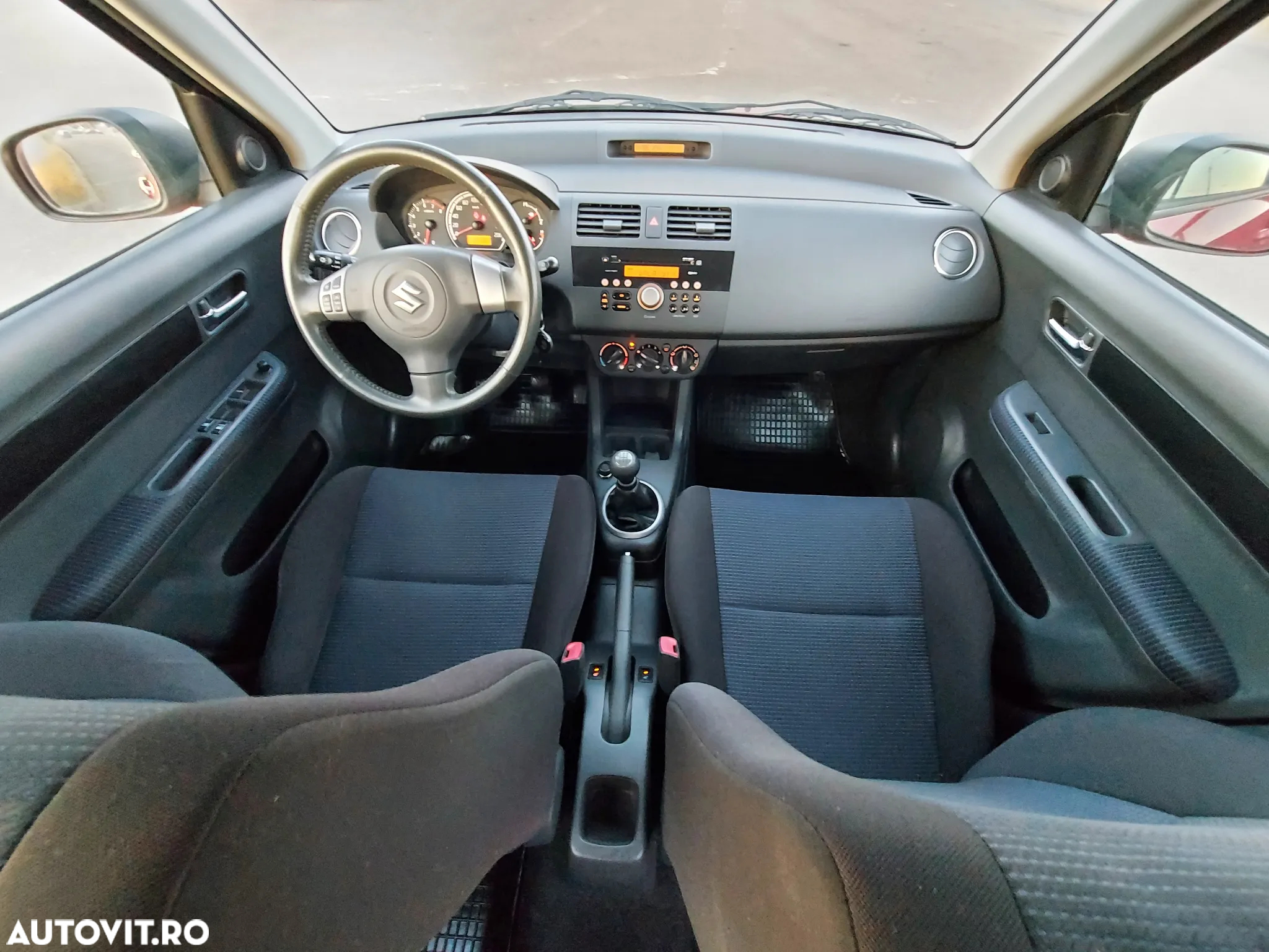 Suzuki Swift - 7