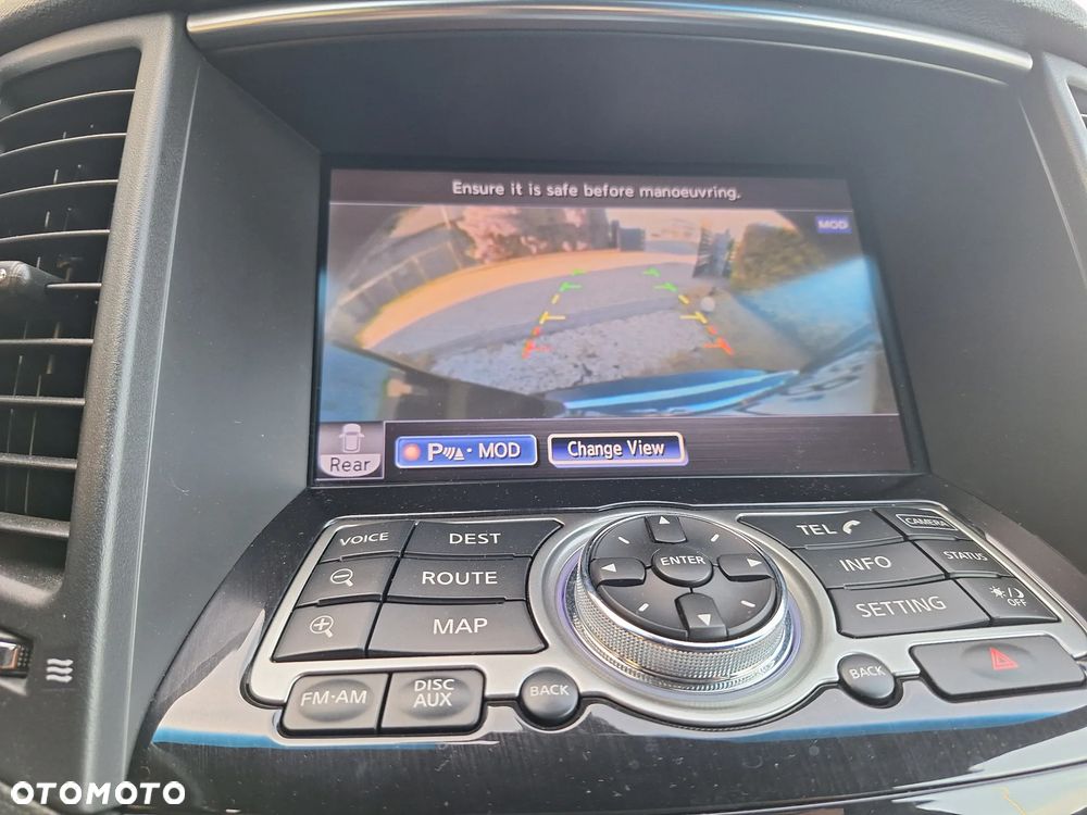 Infiniti FX FX30d S - 17