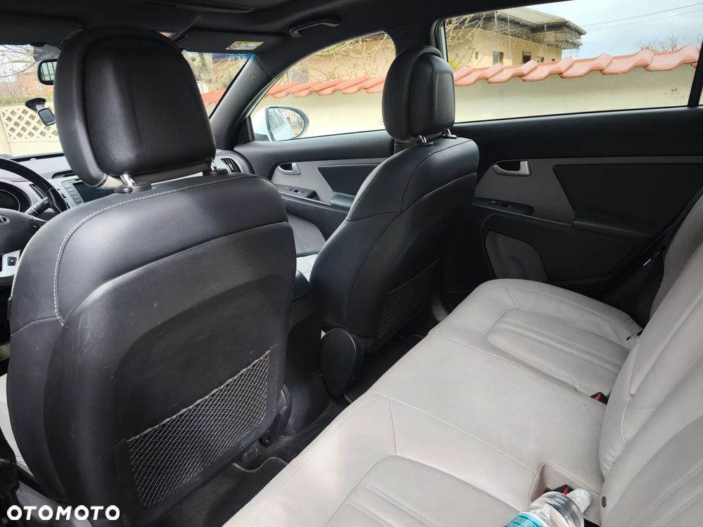 Kia Sportage 2.0 CRDI XL AWD - 4