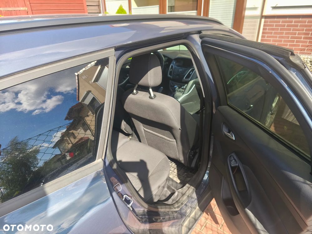 Ford Focus - 10