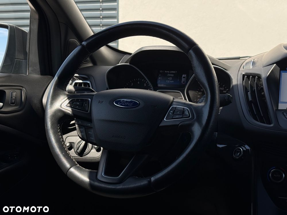 Ford Kuga 1.5 EcoBoost 2x4 ST-Line - 10