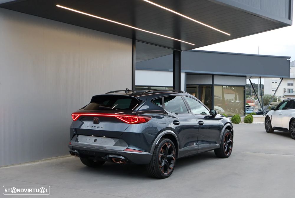 Cupra Formentor 1.4 e-Hybrid DSG VZ - 2