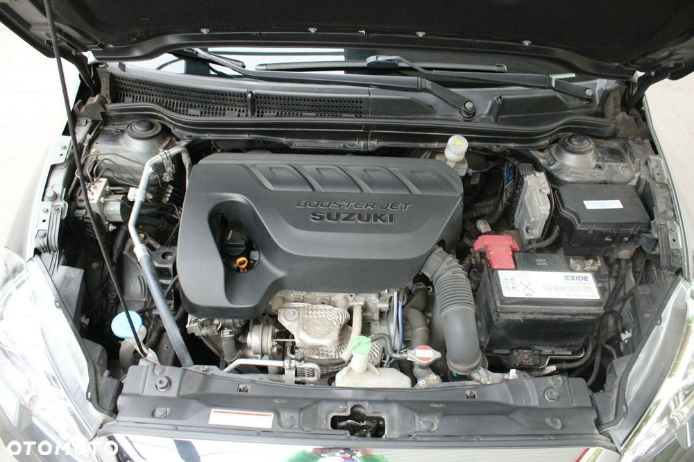 Suzuki SX4 S-Cross 1.4 T Premium 4WD - 31