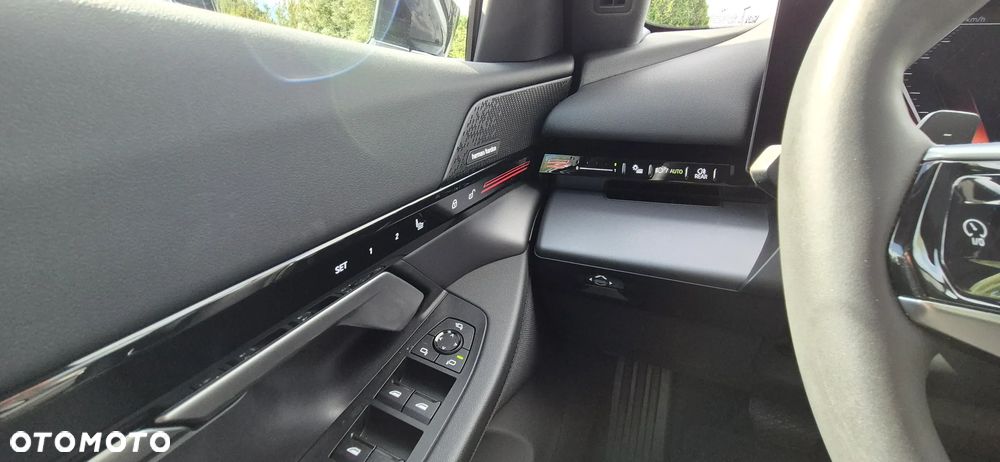 BMW Seria 5 520d mHEV M Sport - 23