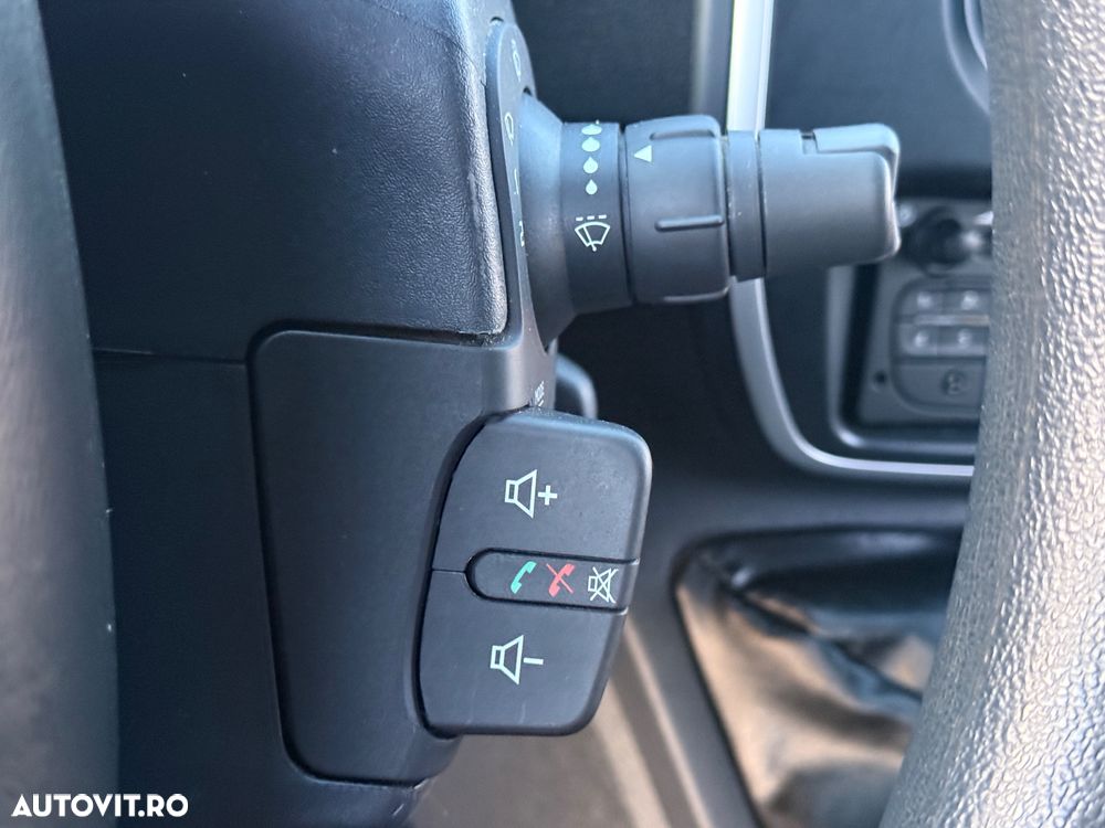 Renault Kangoo BLUE dCi 95 LIMITED - 17