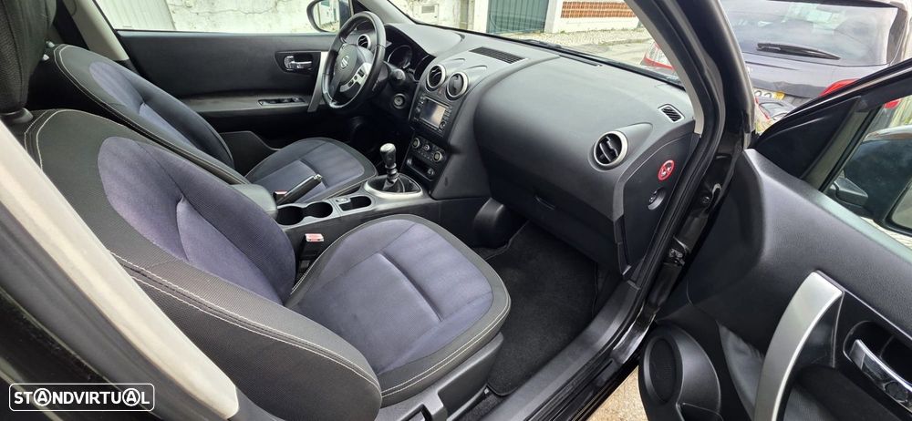 Nissan Qashqai 1.5 dCi Tekna - 6