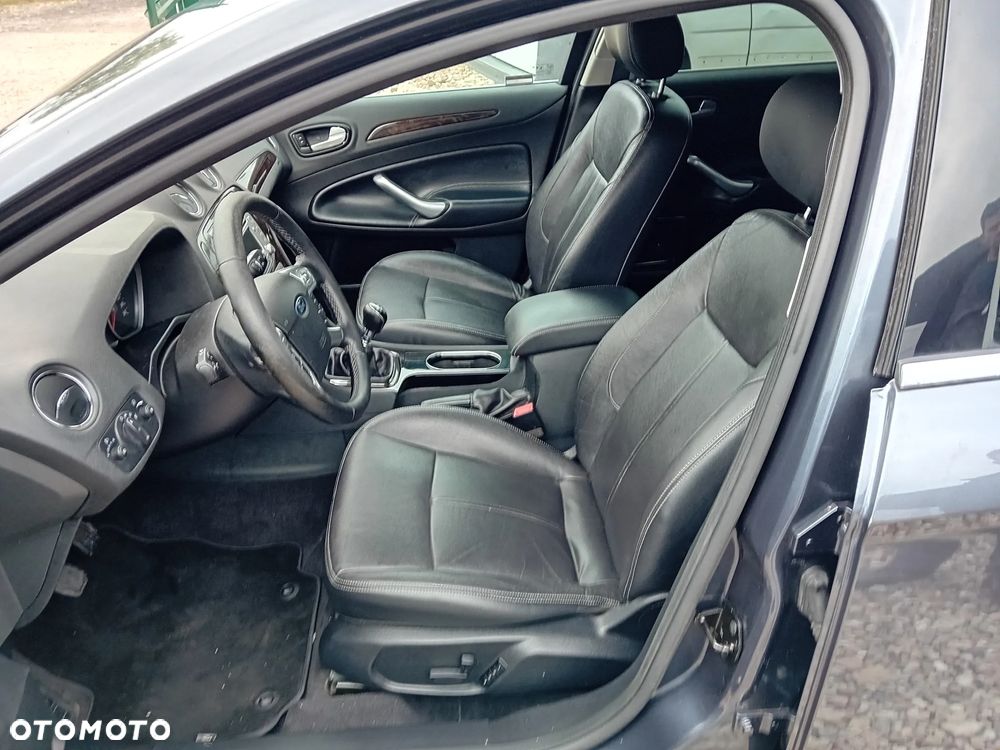 Ford Mondeo Turnier 2.0 TDCi Ambiente - 15