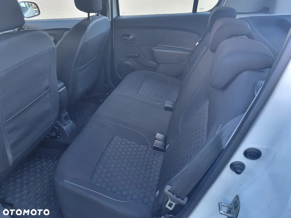 Dacia Sandero 1.5 dCi Laureate - 10