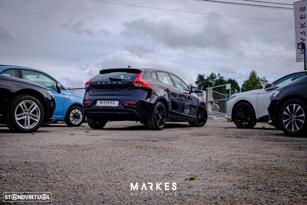 Volvo V40 1.6 D2 Momentum - 16