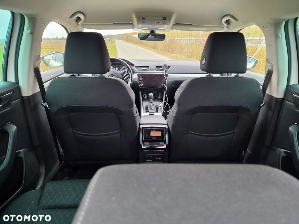 Skoda Superb 1.6 TDI Ambition DSG - 9