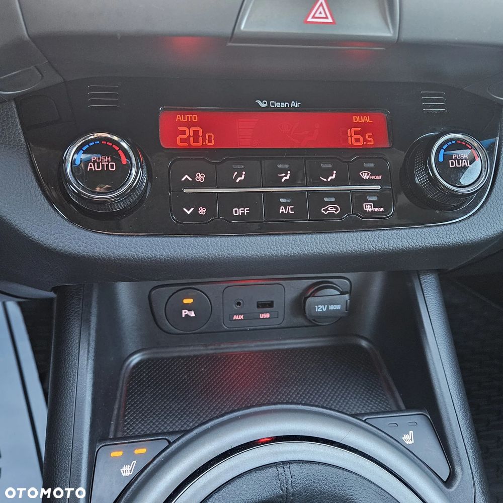 Kia Sportage - 32