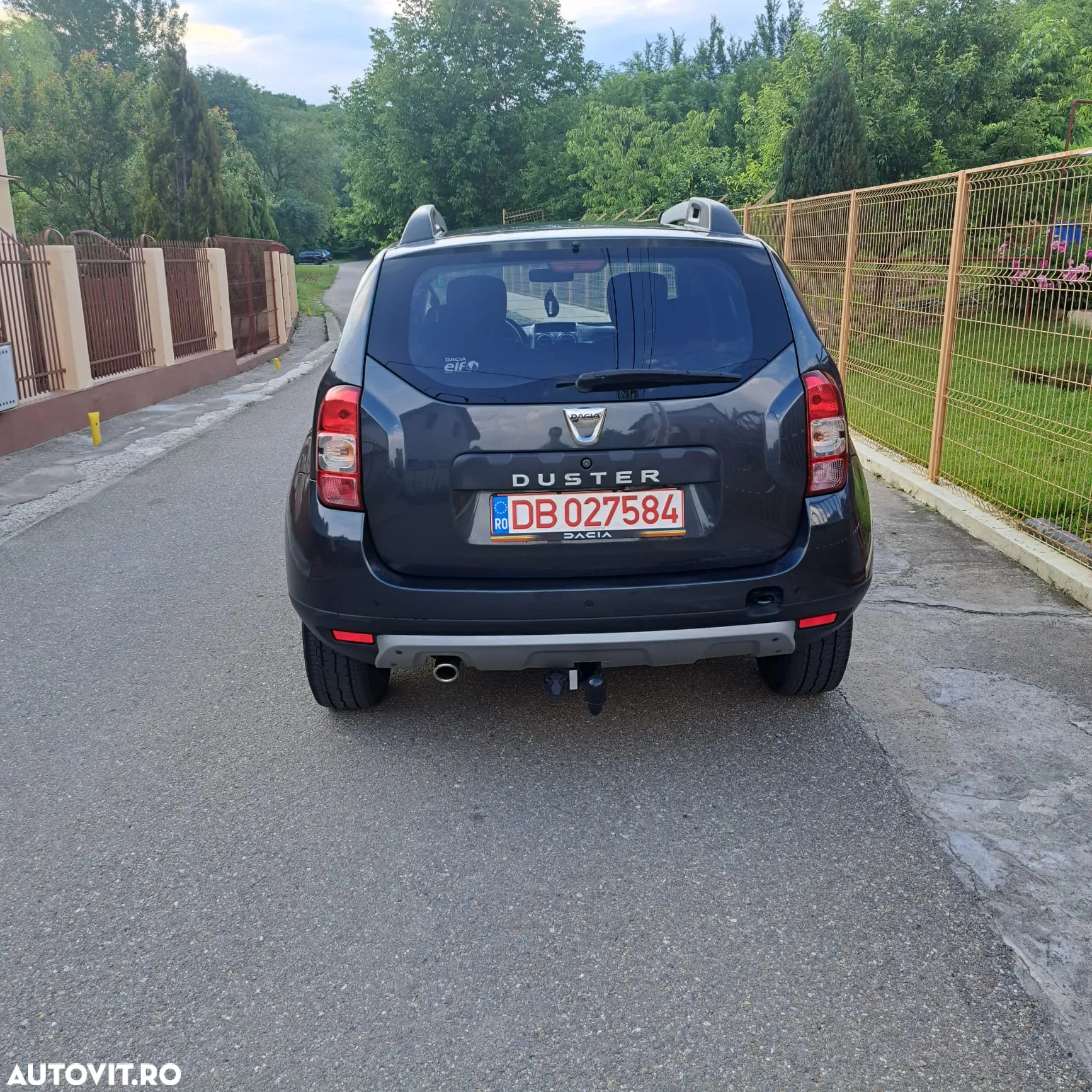 Dacia Duster 1.5 dCi 4x2 Laureate - 4