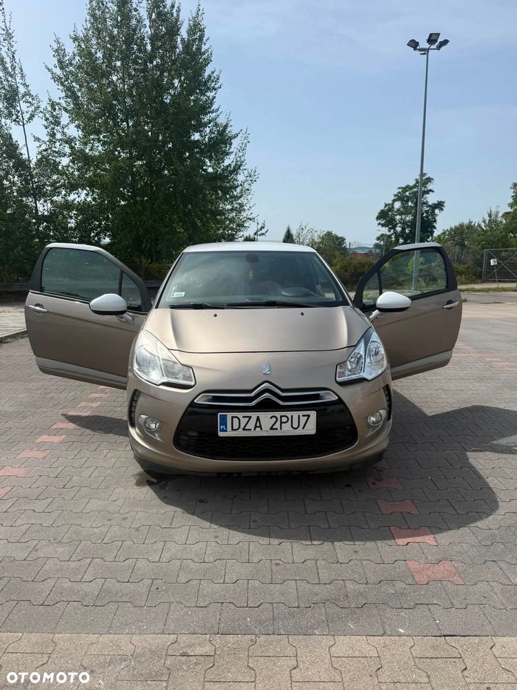 Citroën DS3 1.6 VTi SoChic - 1