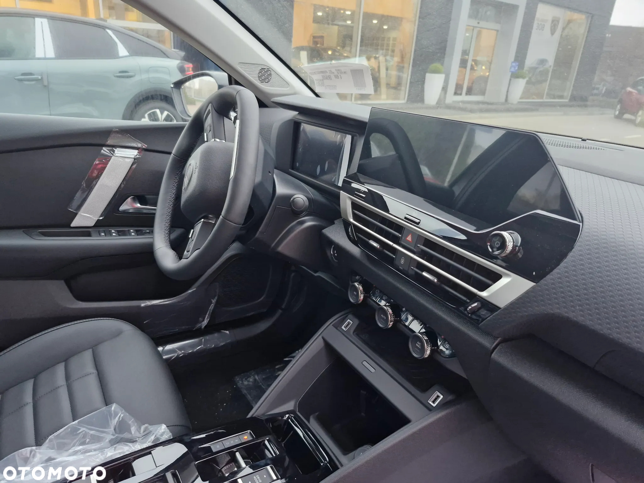 Citroën C4 1.2 PureTech Max S&S EAT8 - 6