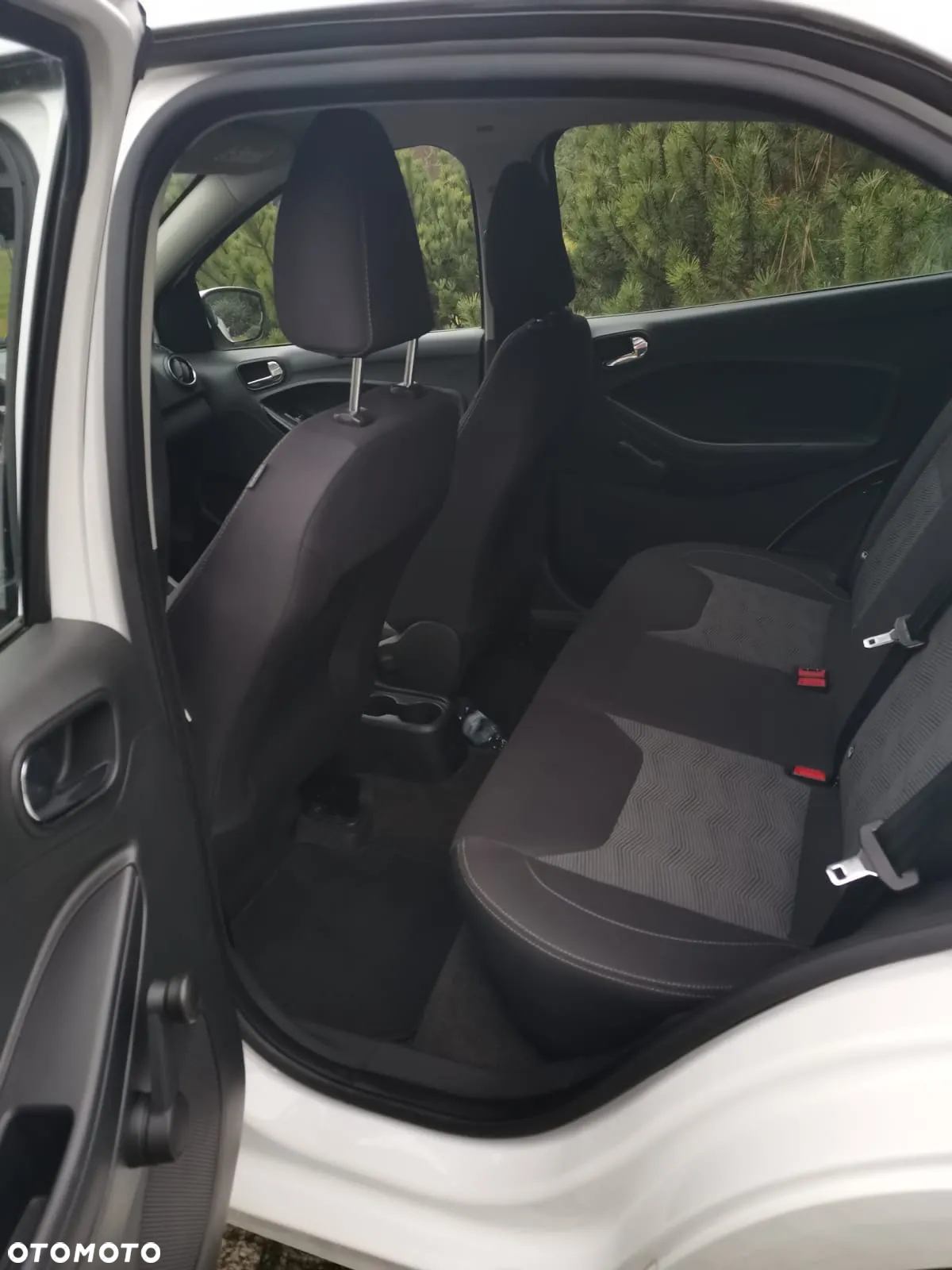 Ford Ka+ - 10