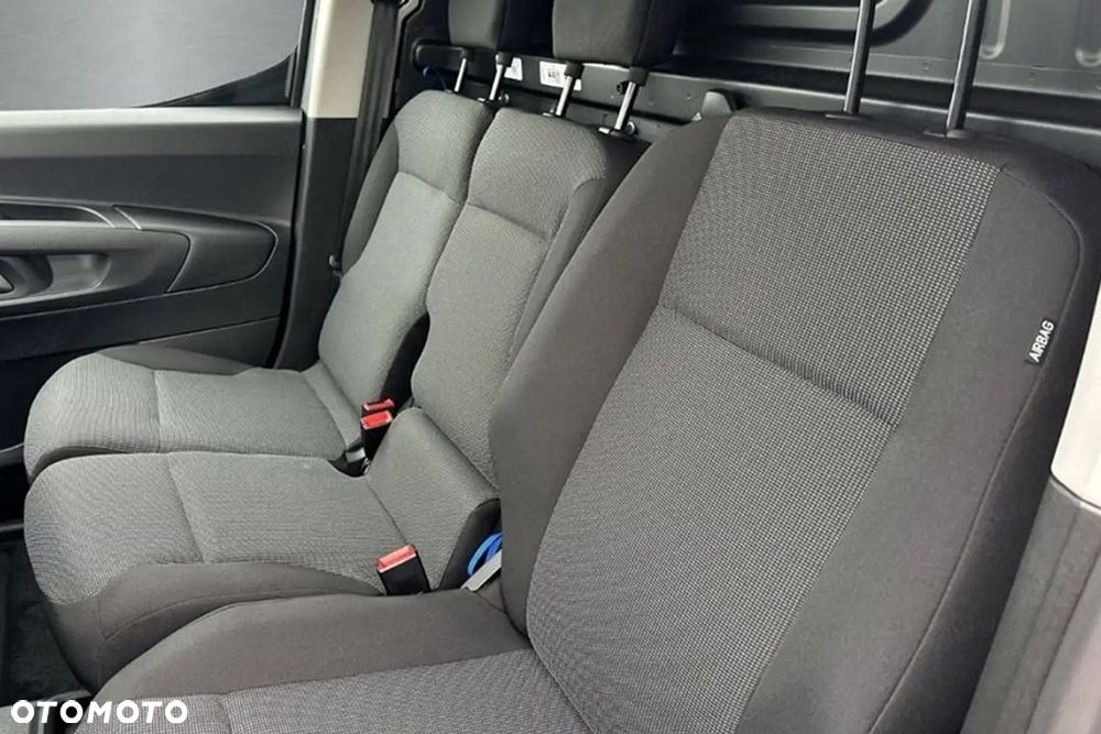 Opel Combo Van XL L2H1 1.5 130KM - 4