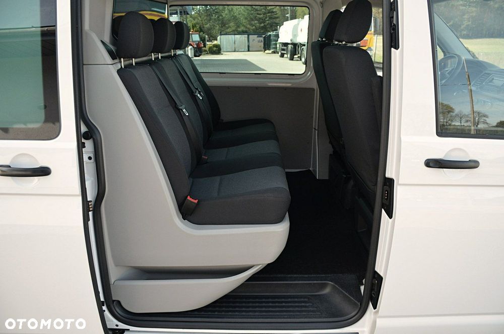 Volkswagen Transporter - 15