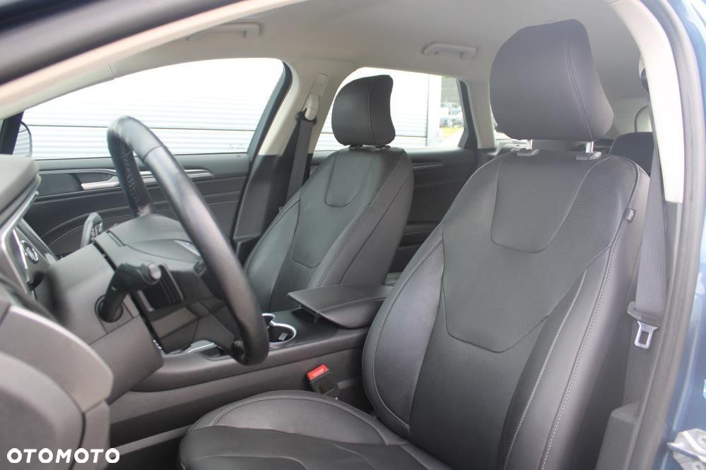Ford Mondeo - 10