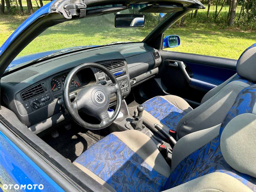 Volkswagen Golf 1.6 - 7
