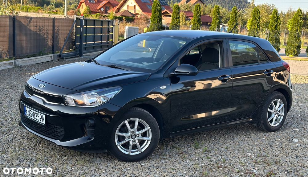 Kia Rio 1.4 L - 20