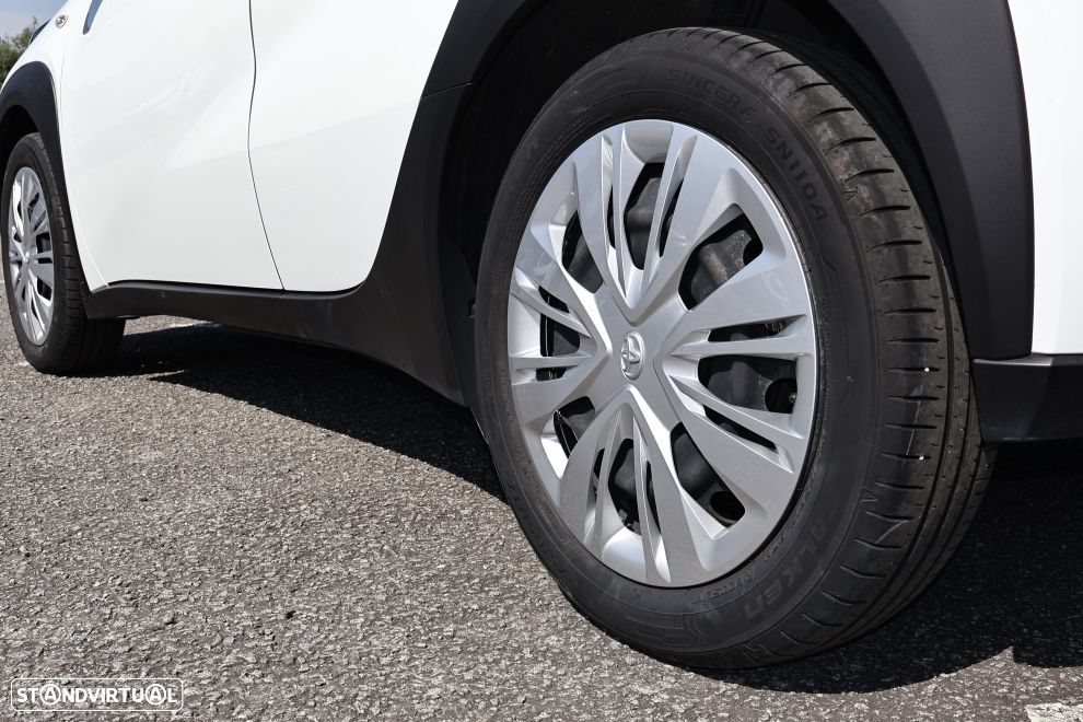 Toyota Aygo X 1.0 Pulse CVT - 6