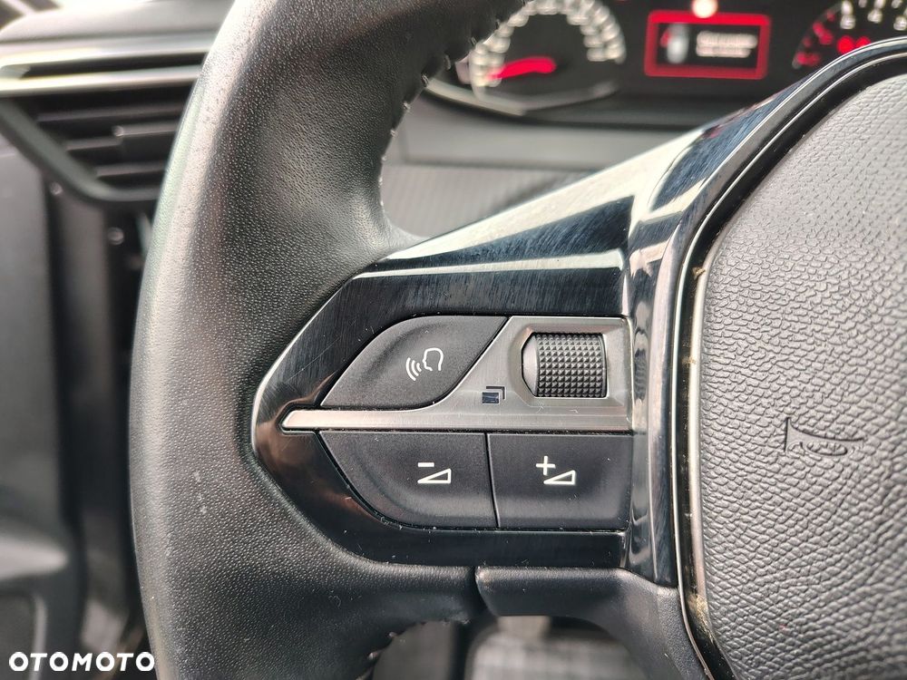 Peugeot 208 1.2 PureTech Active S&S - 14