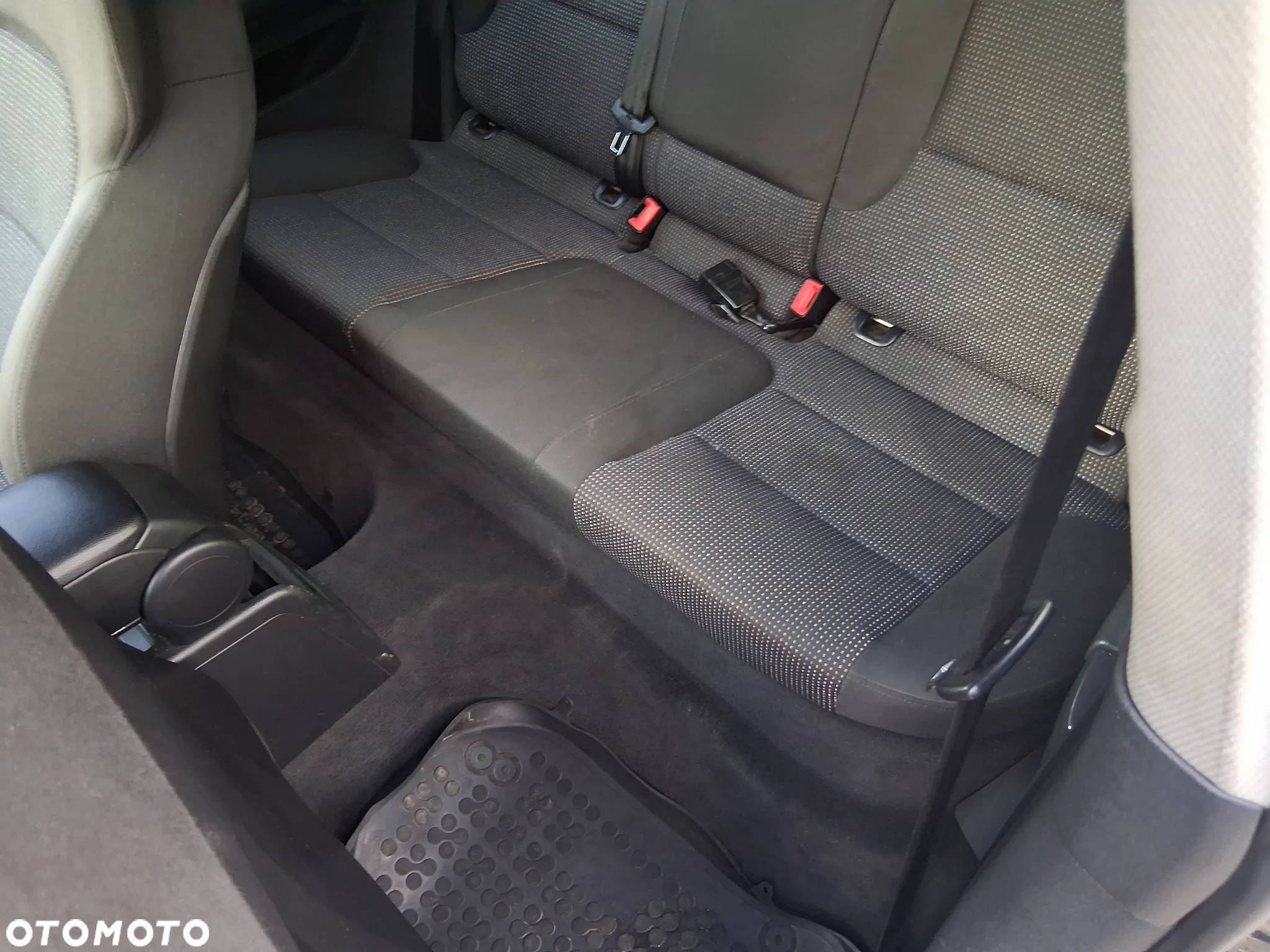 Audi A3 1.9 TDI Ambiente - 2