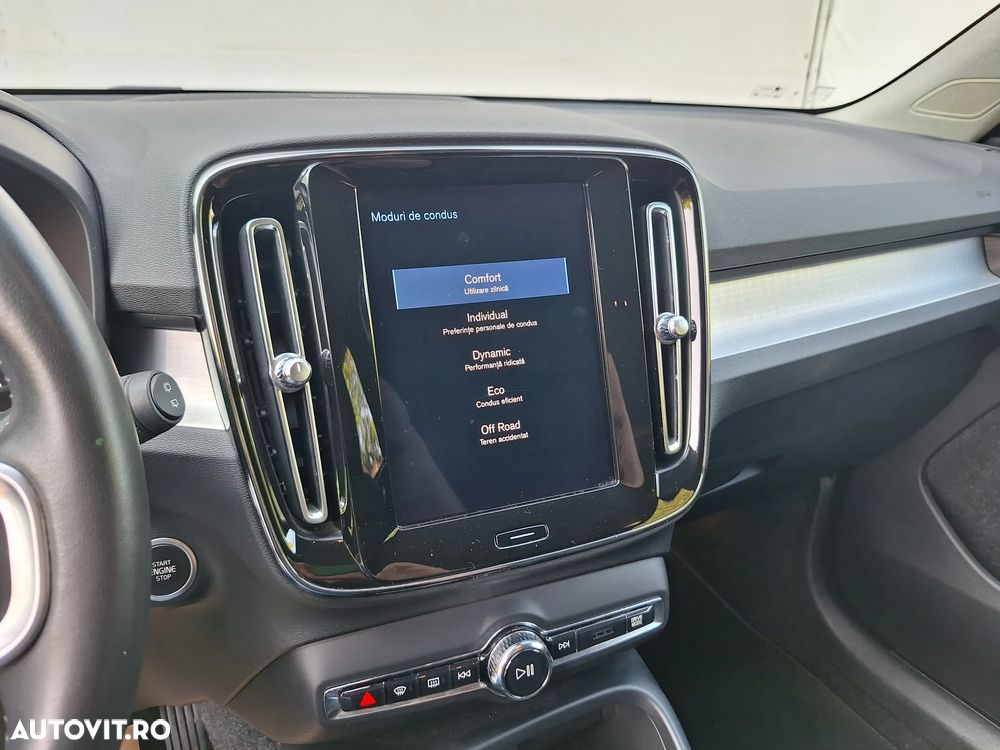 Volvo XC 40 - 26