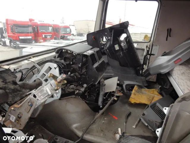 DAF XF 460 FT EURO6 2015rok NIE KOMPLETNY - 13