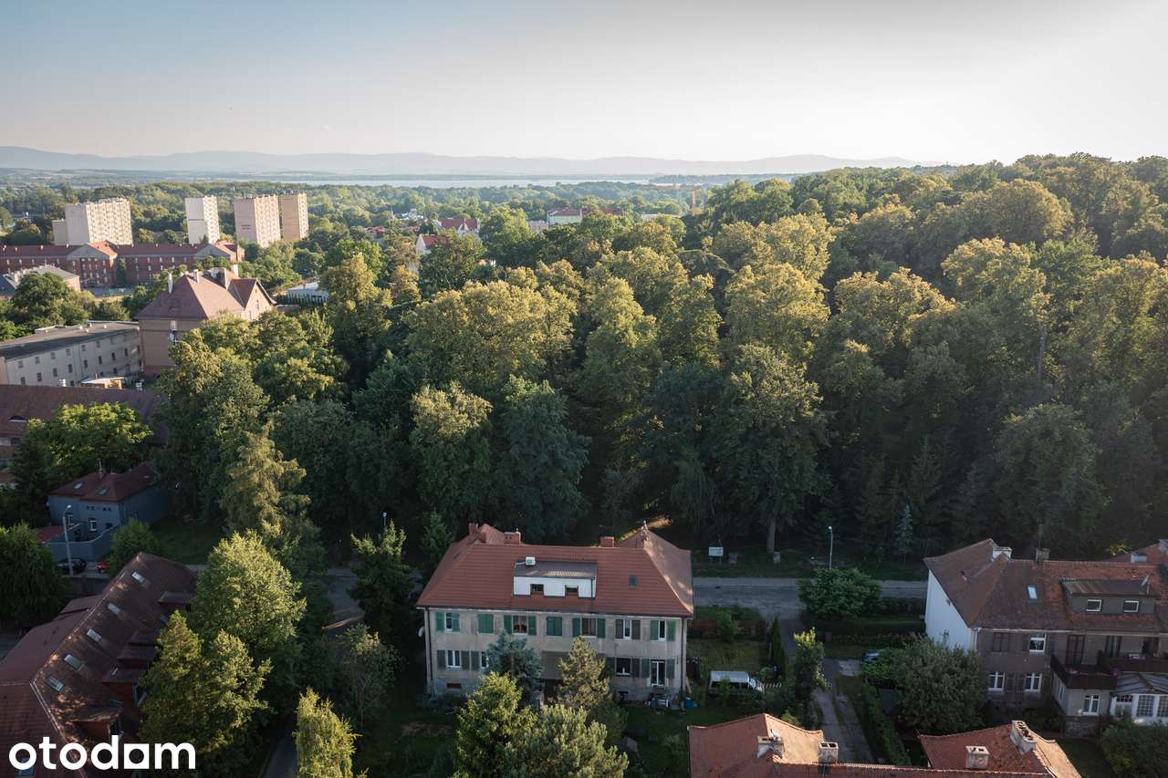 3-pokojowe mieszkanie w pięknej przedwojennej Willi z ogródkiem