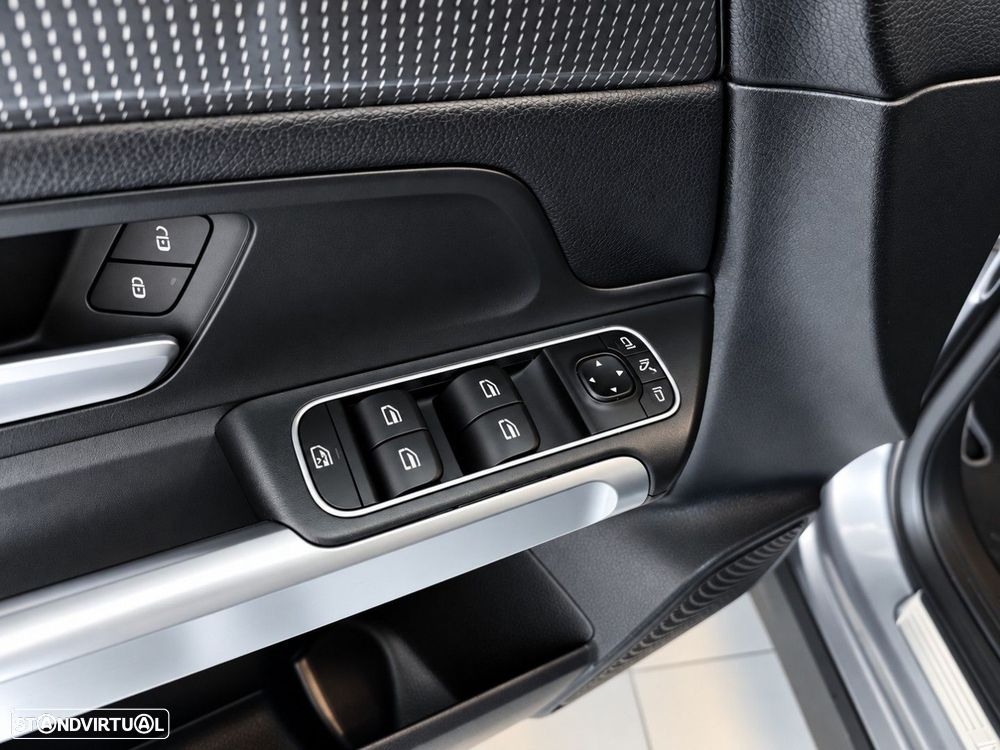 Mercedes-Benz GLB 180 d Progressive - 19