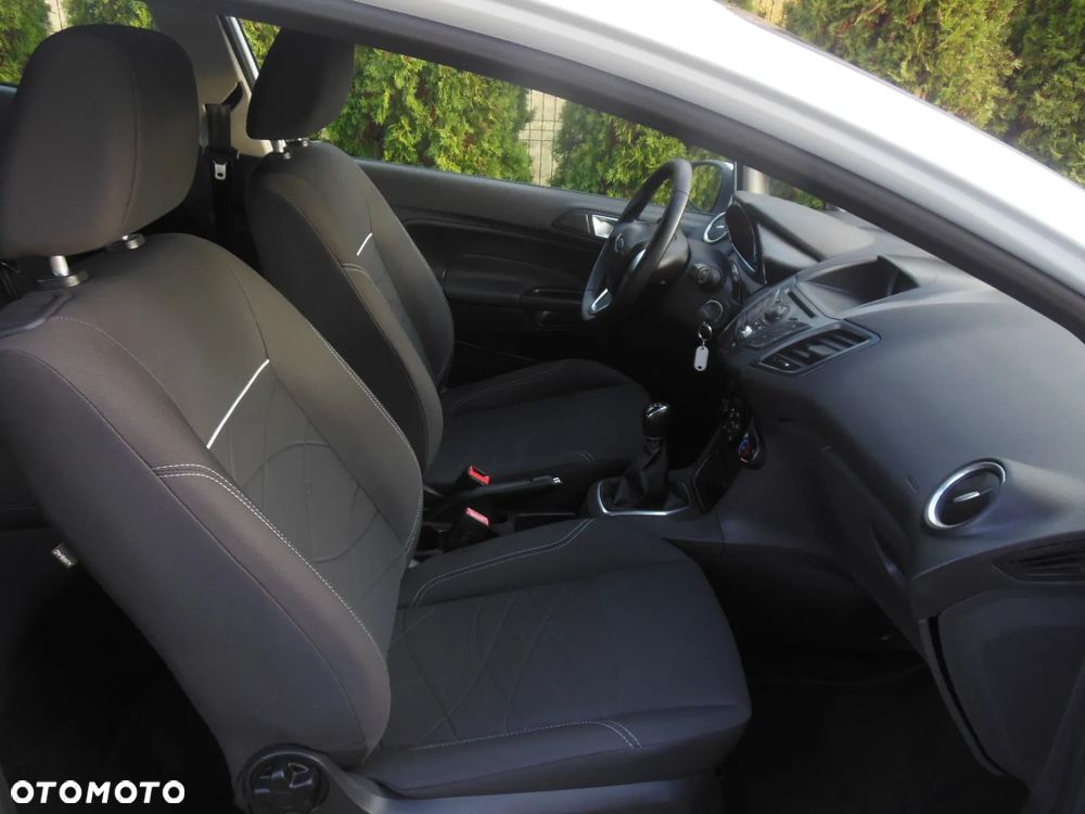 Ford Fiesta 1.25 Trend EU5 - 10