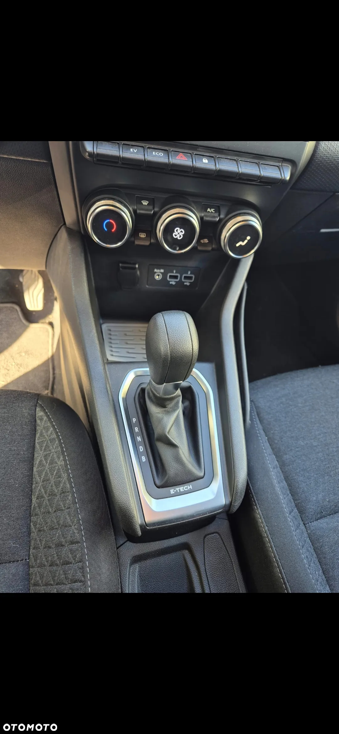 Renault Clio 1.6 E-TECH Zen - 10