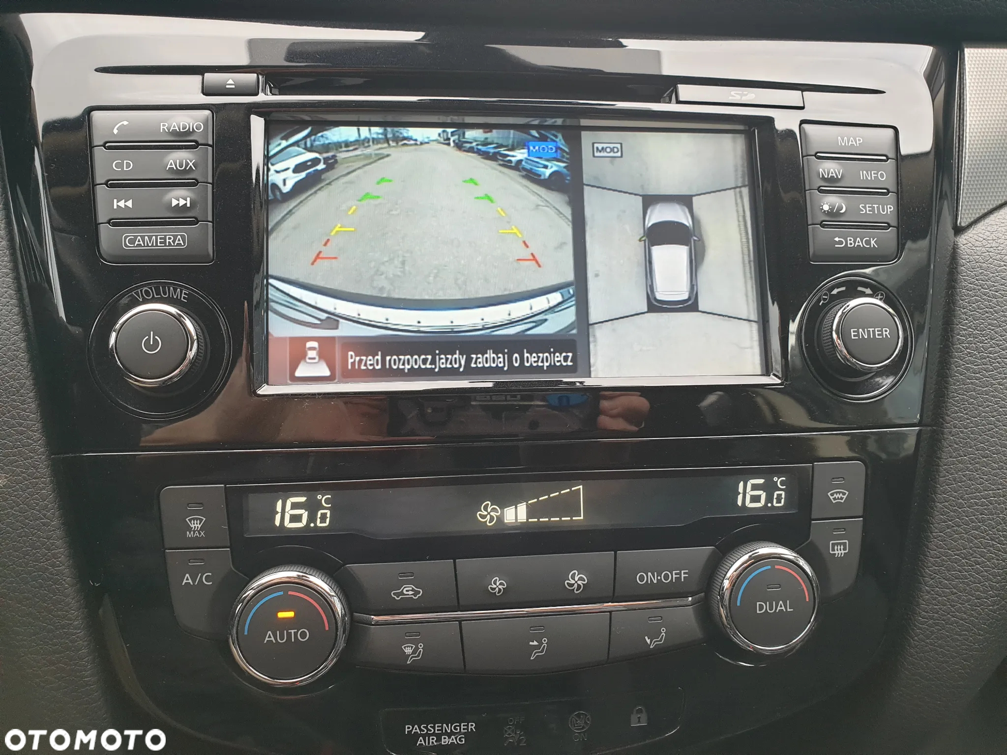 Nissan Qashqai 1.6 DIG-T N-Connecta - 12