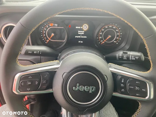 Jeep Wrangler Unlimited GME 2.0 Turbo Sahara - 16