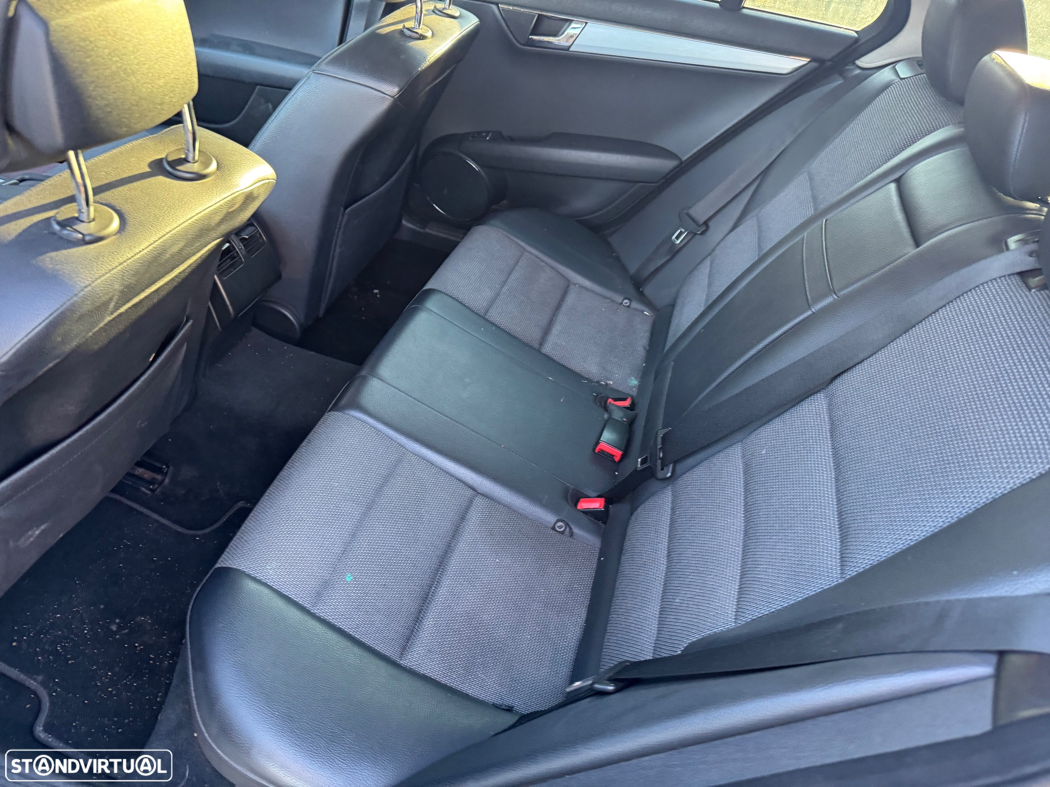 Mercedes-Benz C 200 CDi Avantgarde Aut. - 31