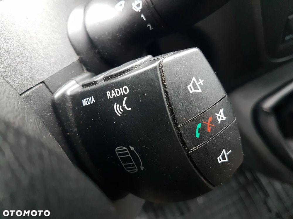 Renault MASTER NAJAZD 5M AUTOLAWETA KLIMA POMOC DROGOWA 6-BIEGÓW MANUAL KRAJOWY - 22