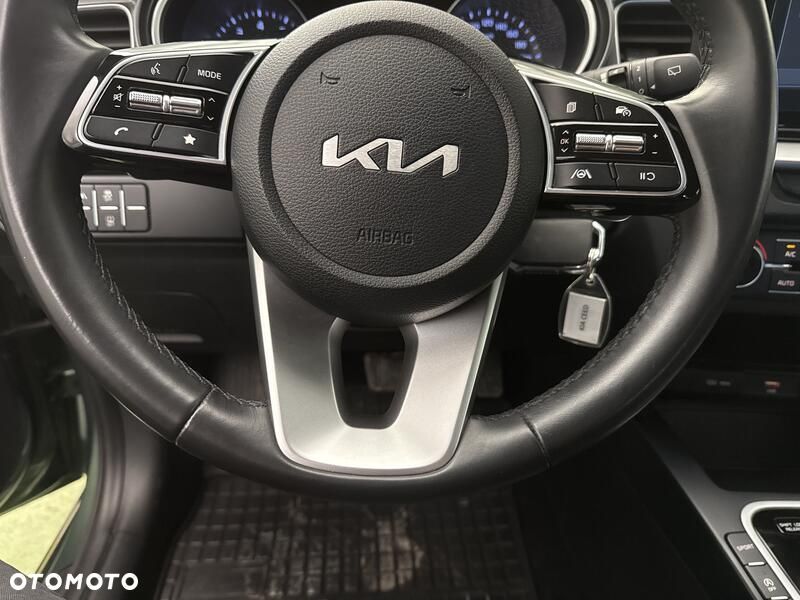 Kia Ceed 1.5 T-GDI M DCT - 13