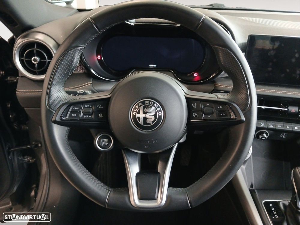 Alfa Romeo Tonale - 12