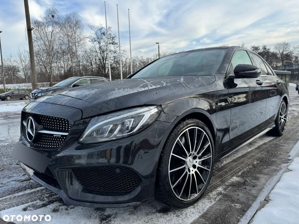 Mercedes-Benz Klasa C AMG 43 4-Matic - 1