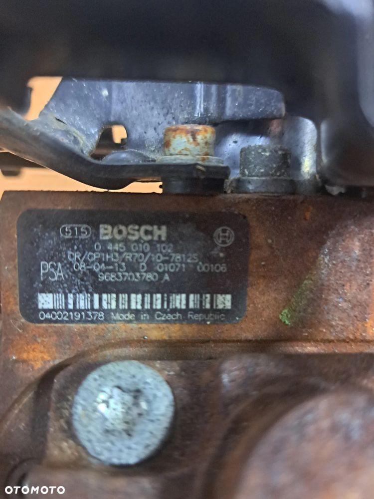 POMPA WTRYSKOWA VOLVO V50 S40 II C30 1,6D 109 KM - 3